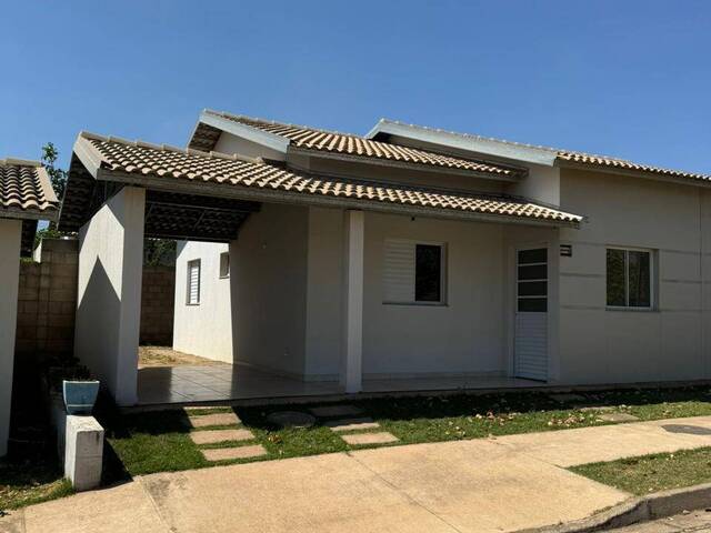 #2437 - Casa para Venda em Cuiabá - MT - 1